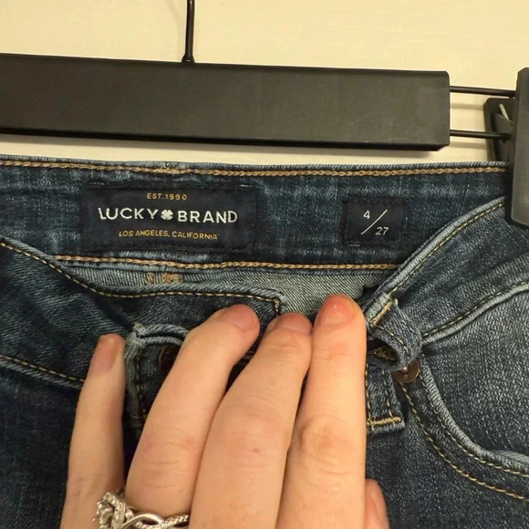 Lucky Brand Dark Wash Jeans  Straight Leg Size 4/27 - Picture 6 of 7